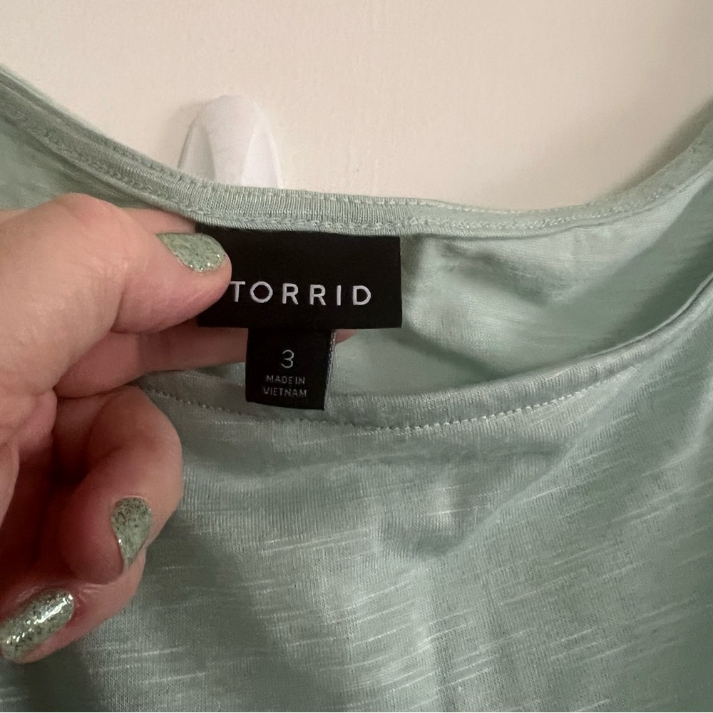 Torrid Off-Shoulder Tee - Picture 6 of 8
